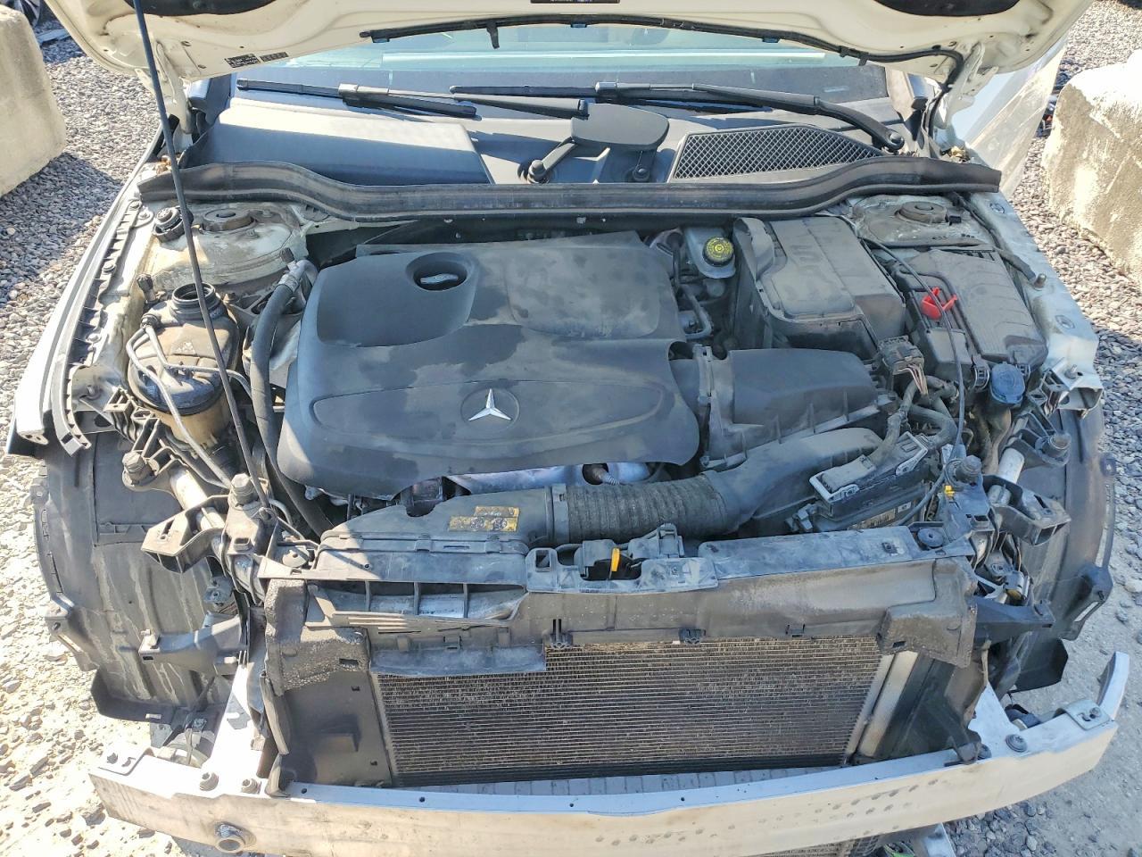 2017 Mercedes-Benz Cla 250 - zdjęcie 11