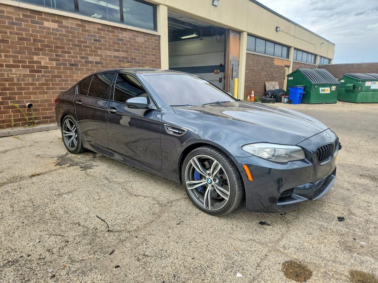 2013 BMW M5 - zdjęcie 4