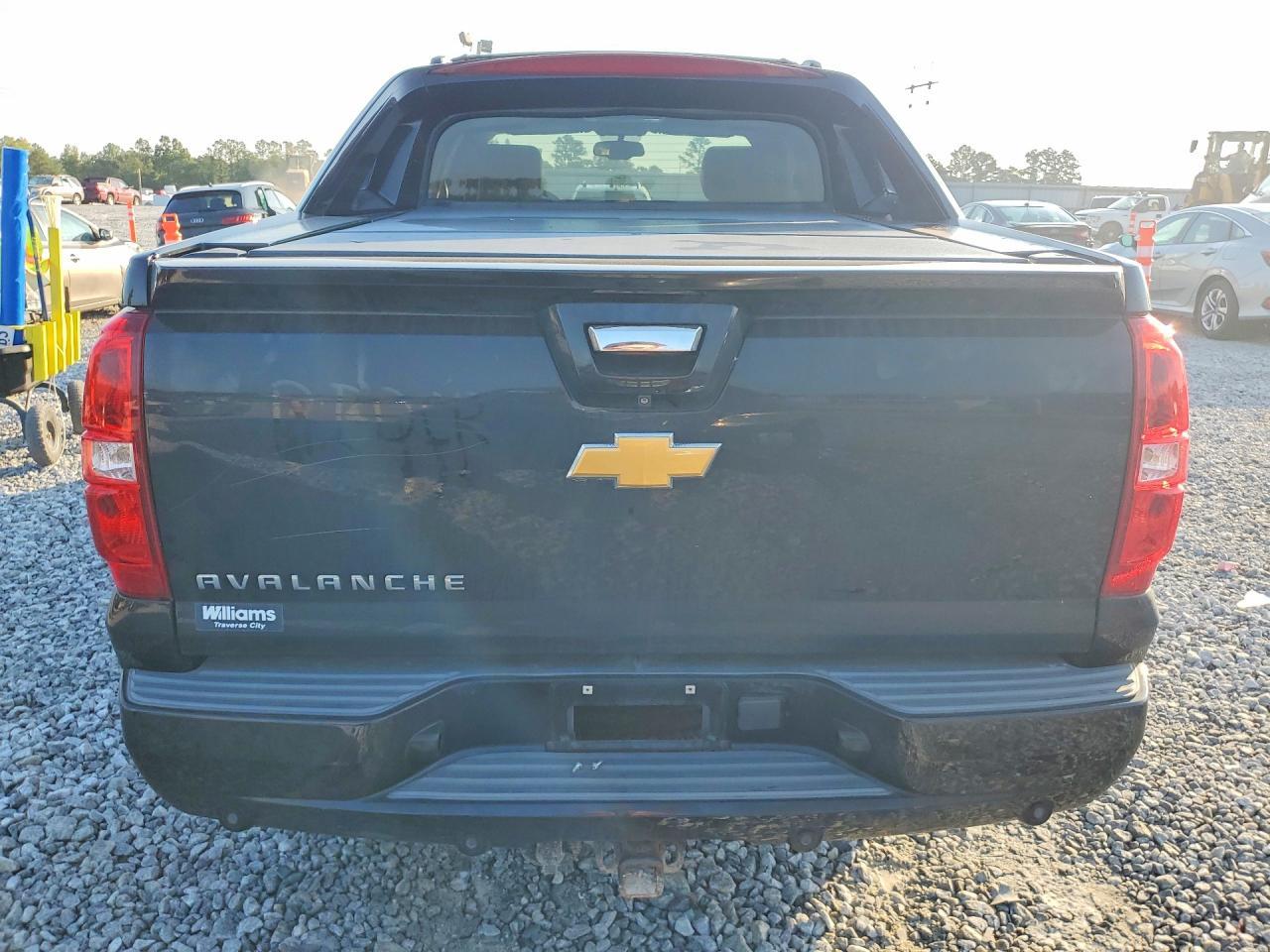 2013 Chevrolet Avalanche Ltz - zdjęcie 6