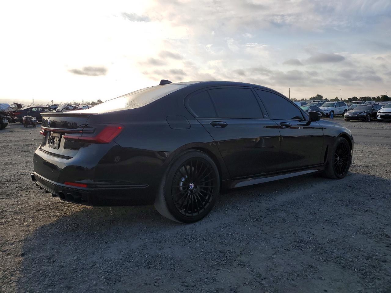 2022 BMW Alpina B7 - zdjęcie 3