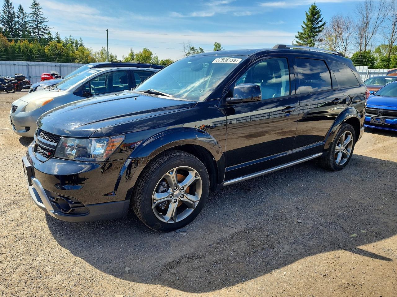 2017 Dodge Journey Crossroad - zdjęcie główne
