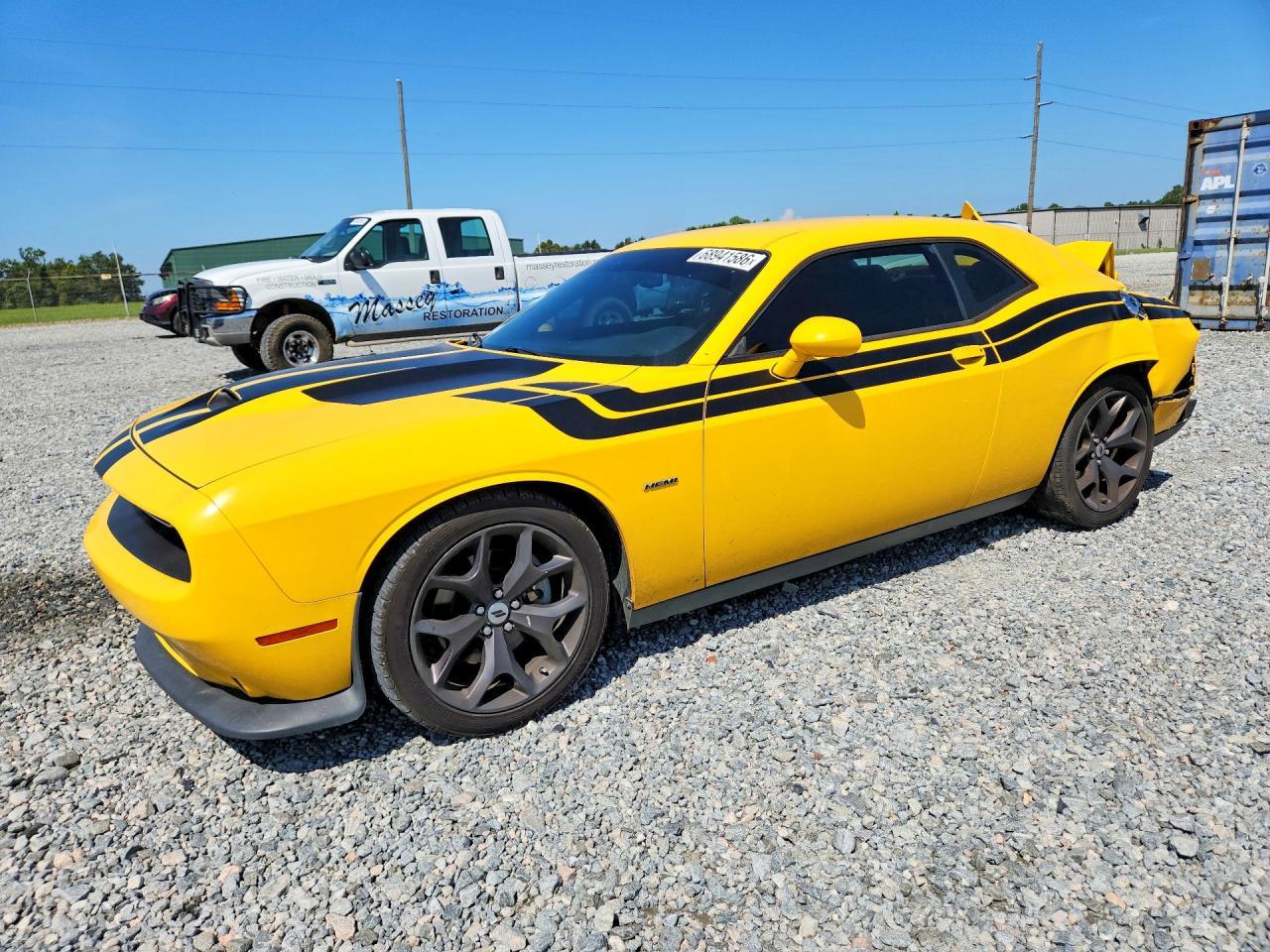 2019 Dodge Challenger R/T - zdjęcie główne