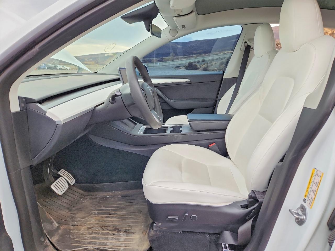 2023 Tesla Model Y - zdjęcie 7