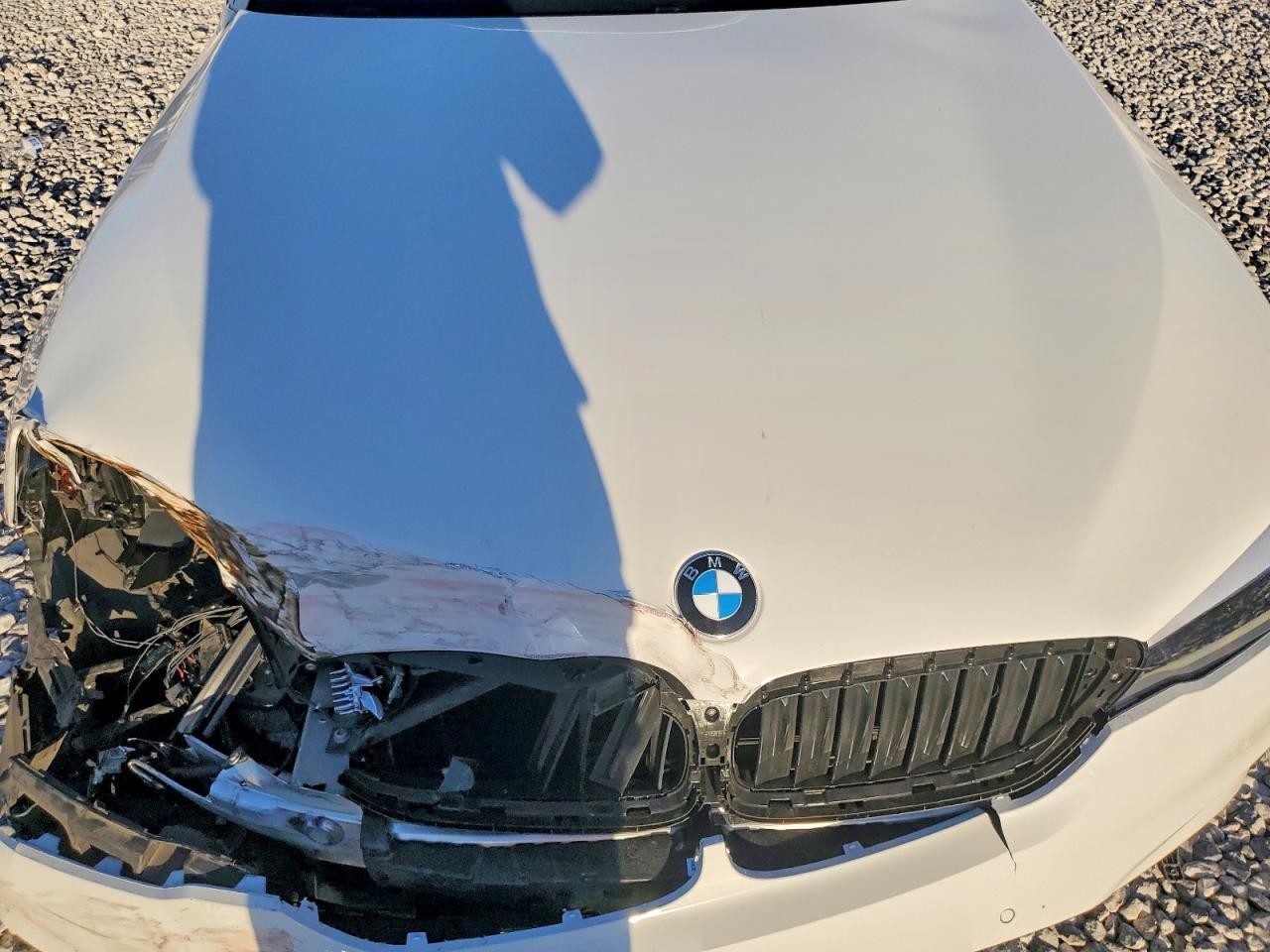 2019 BMW 530 I - zdjęcie 11