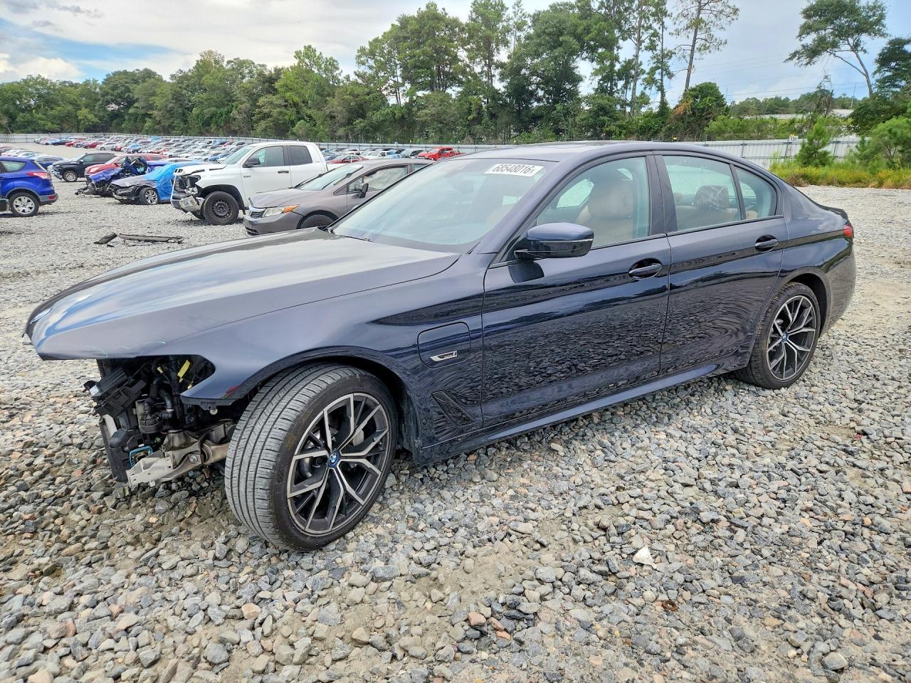 2022 BMW 530E - zdjęcie główne