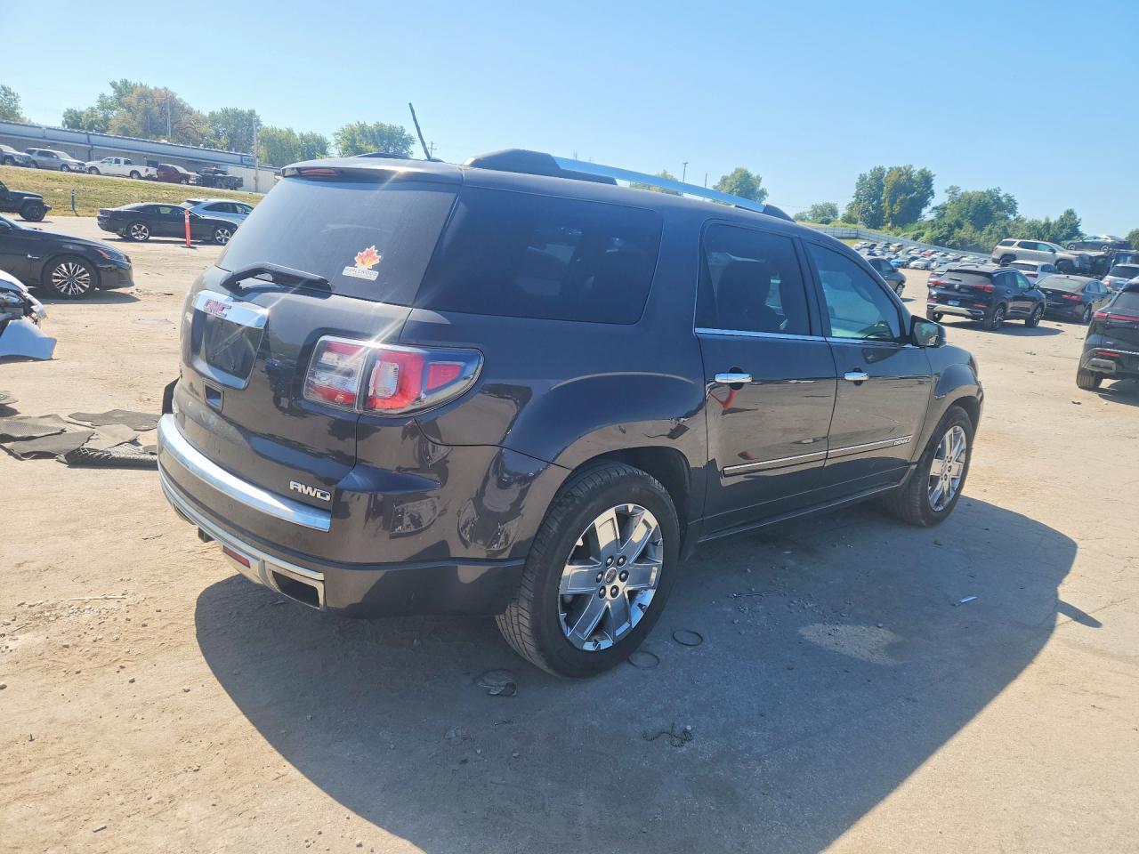2015 GMC Acadia Denali - zdjęcie 3