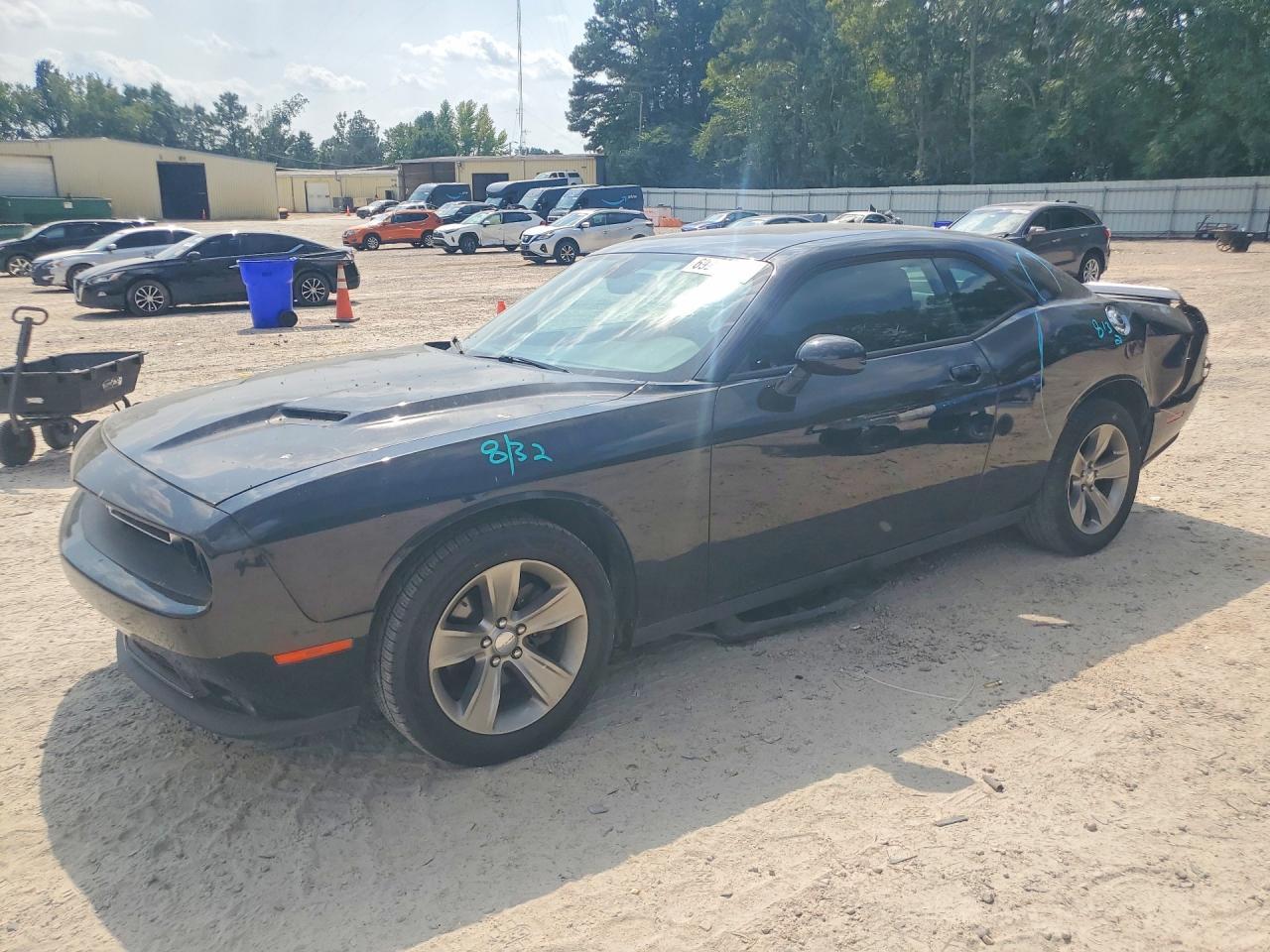 2019 Dodge Challenger Sxt - zdjęcie główne