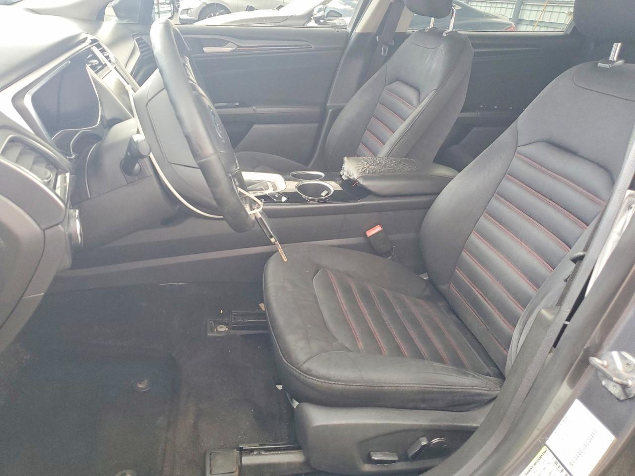 2013 Ford Fusion Se - zdjęcie 7