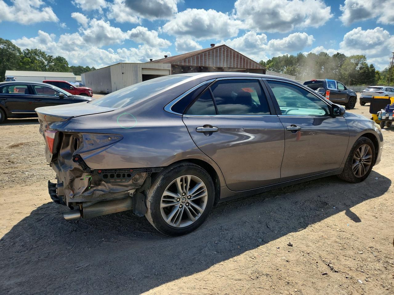 2015 Toyota Camry Se - zdjęcie 3