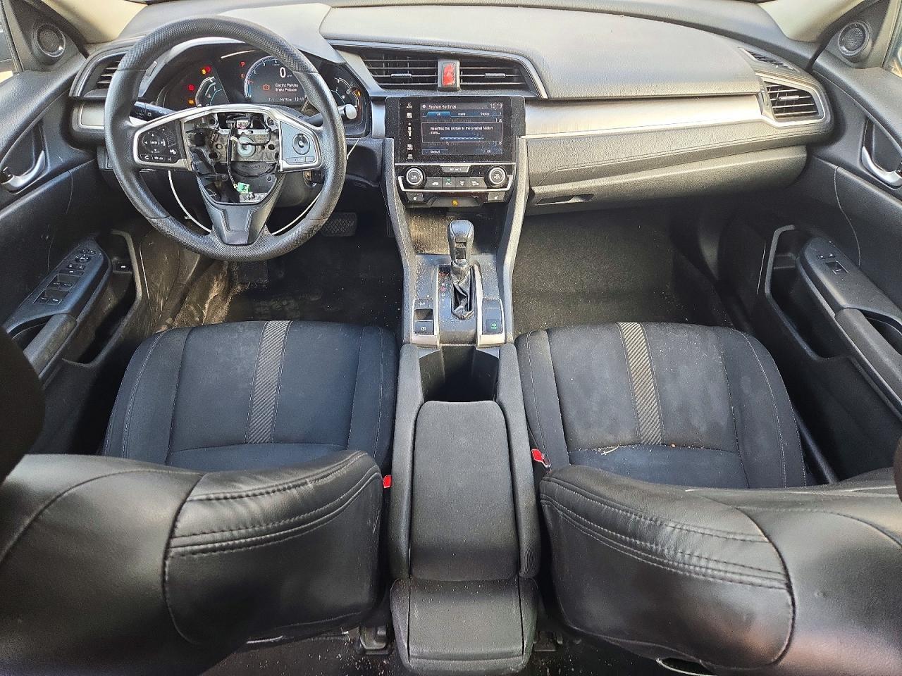 2018 Honda Civic Lx - zdjęcie 8