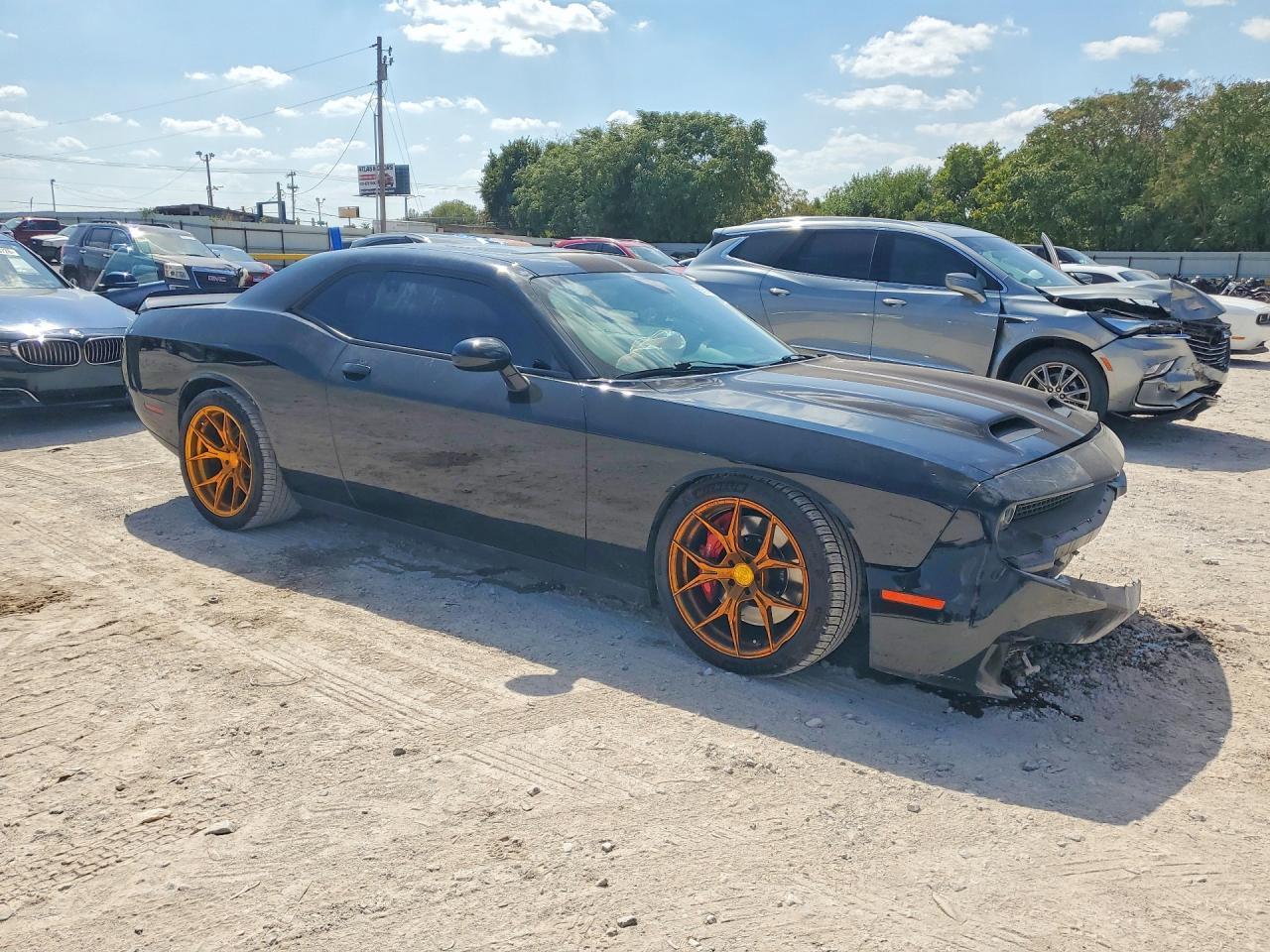 2016 Dodge Challenger Srt Hellcat - zdjęcie 4