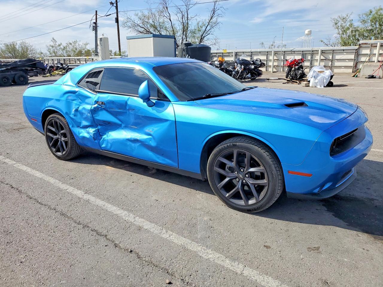 2023 Dodge Challenger Sxt - zdjęcie 4