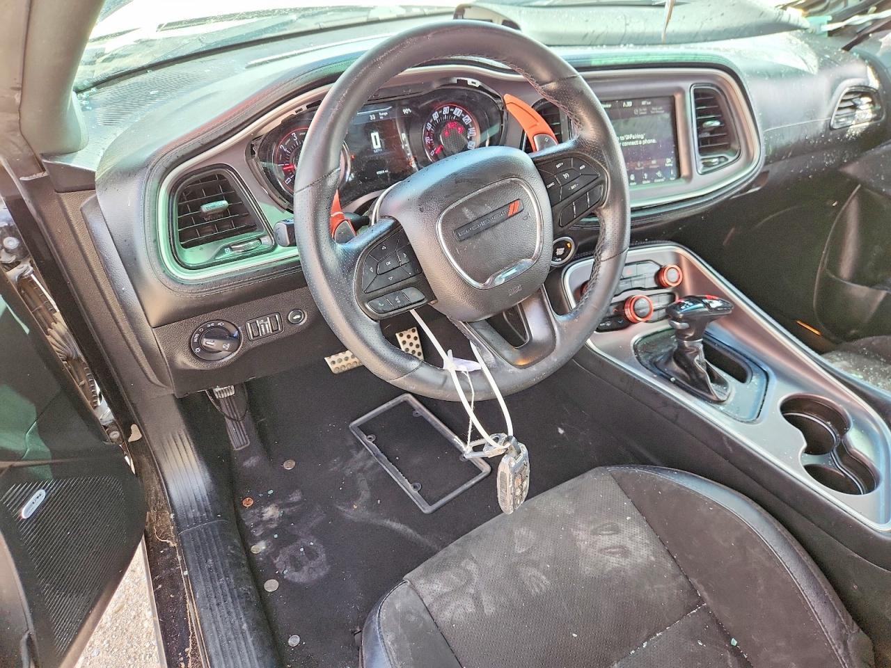 2022 Dodge Challenger R/T - zdjęcie 8