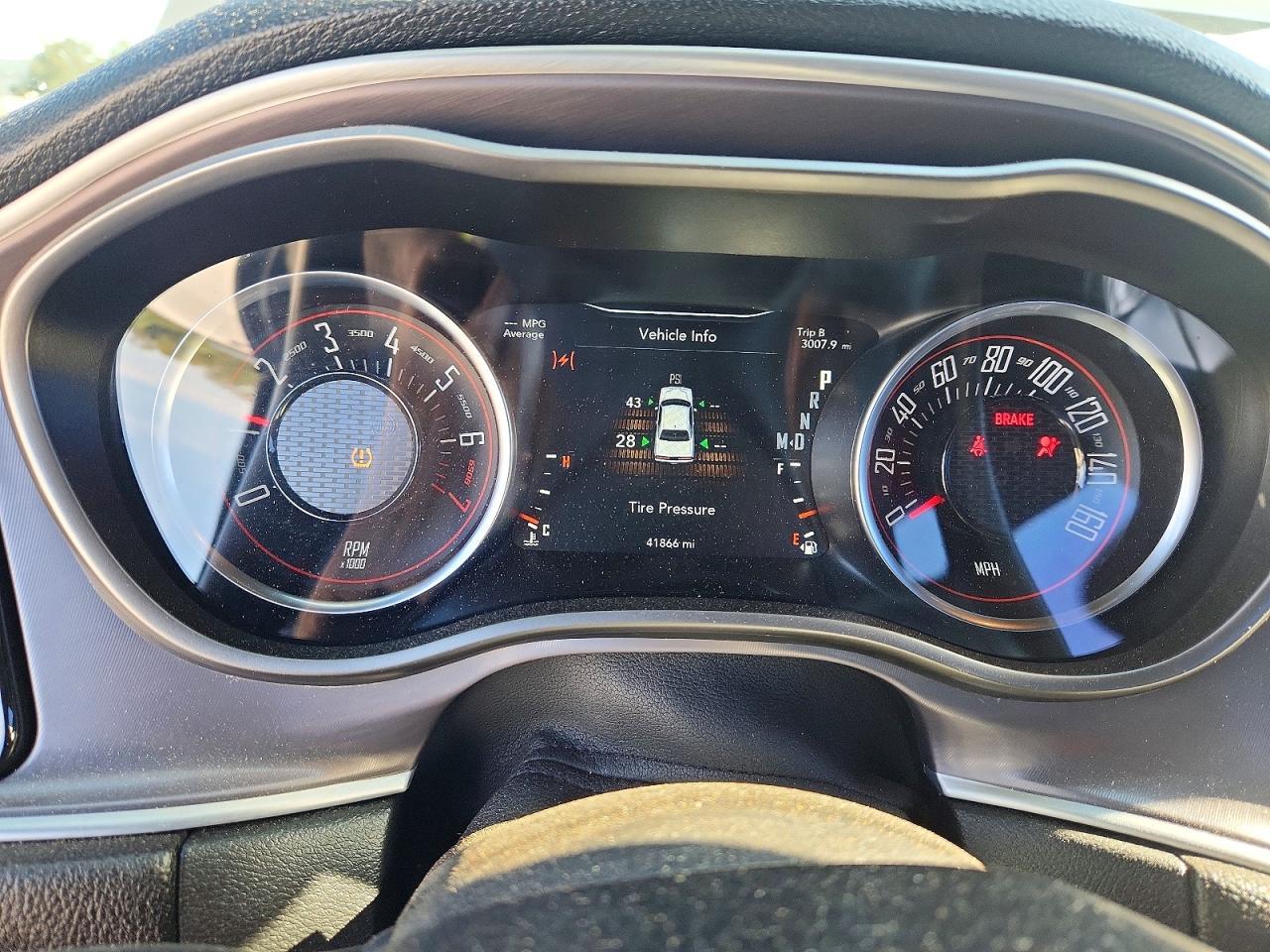 2019 Dodge Challenger Sxt - zdjęcie 9
