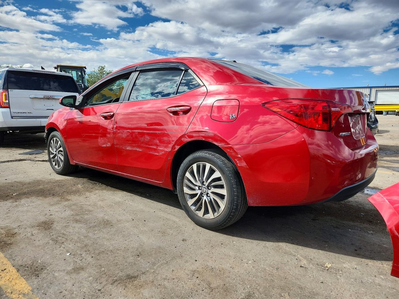 2018 Toyota Corolla Xle - zdjęcie 2