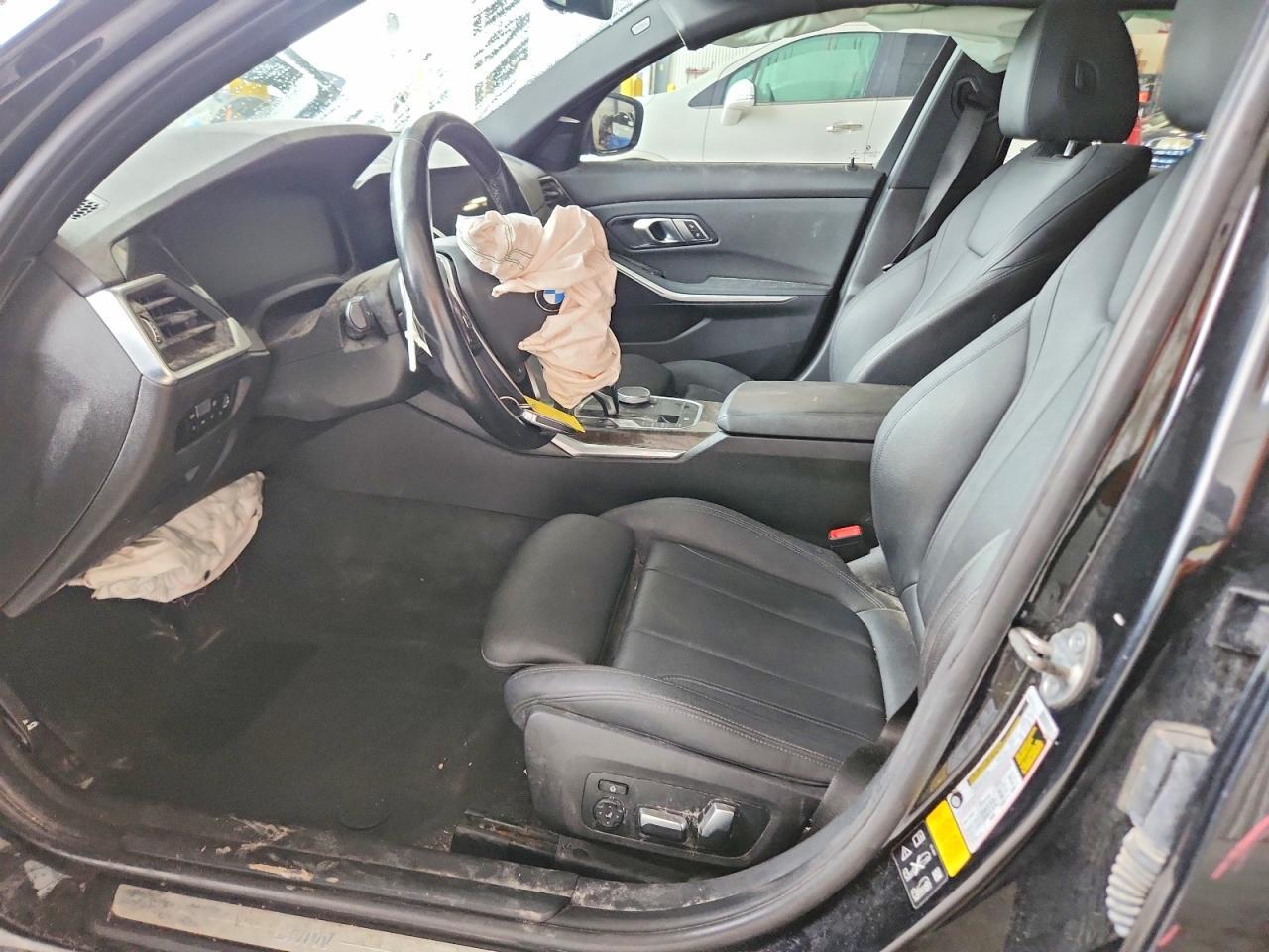 2019 BMW Seria 3 330i - zdjęcie 7