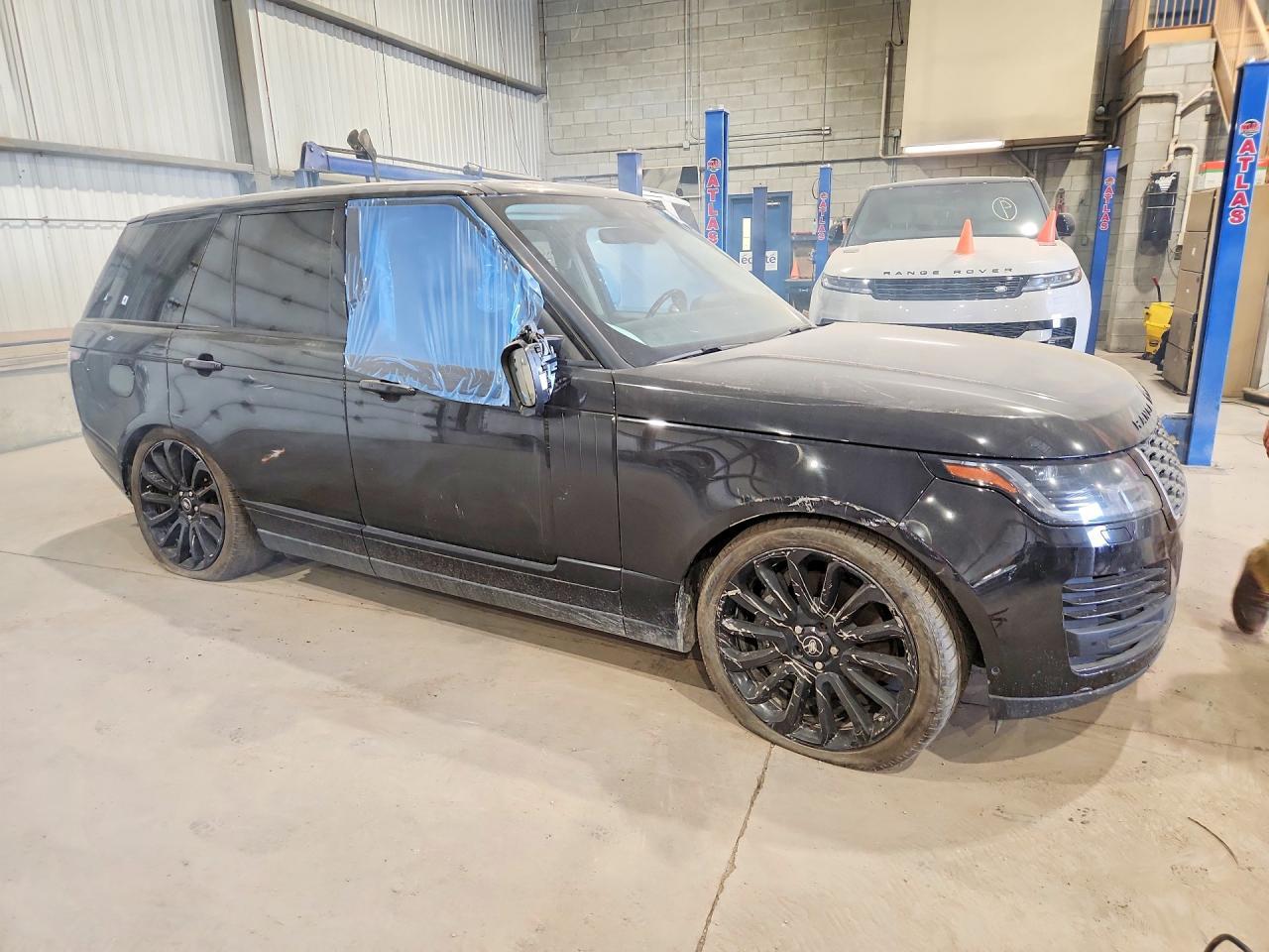 2018 Land Rover Range Rover Supercharged - zdjęcie 4