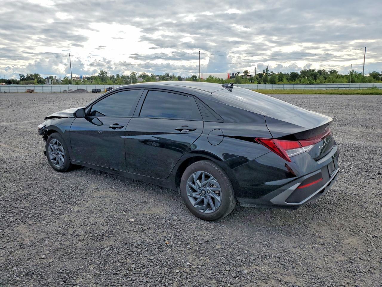 2026 Hyundai Elantra Sel Sport - zdjęcie 2