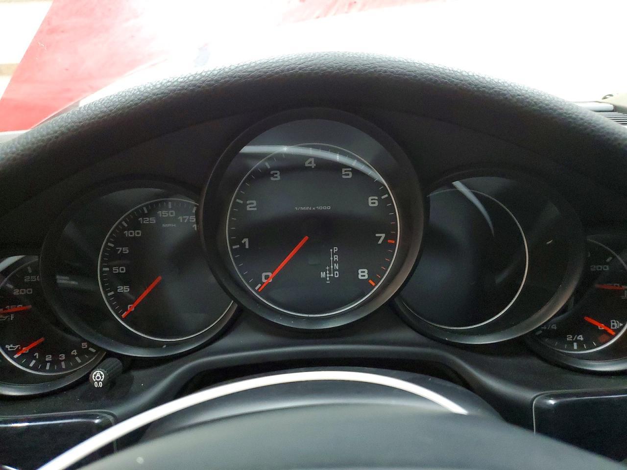 2016 Porsche Panamera 2 - zdjęcie 9