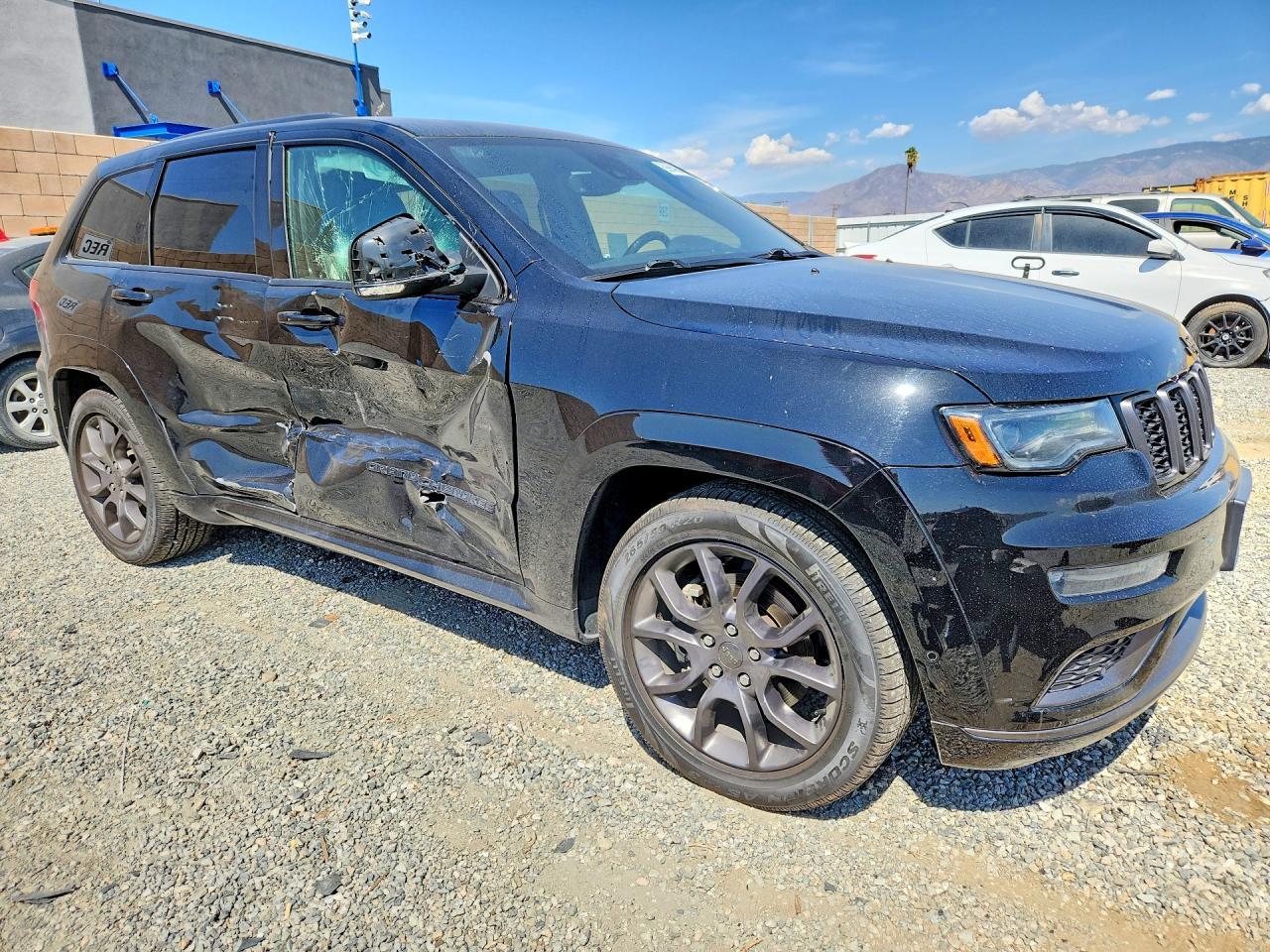 2021 Jeep Grand Cherokee Overland - zdjęcie 4