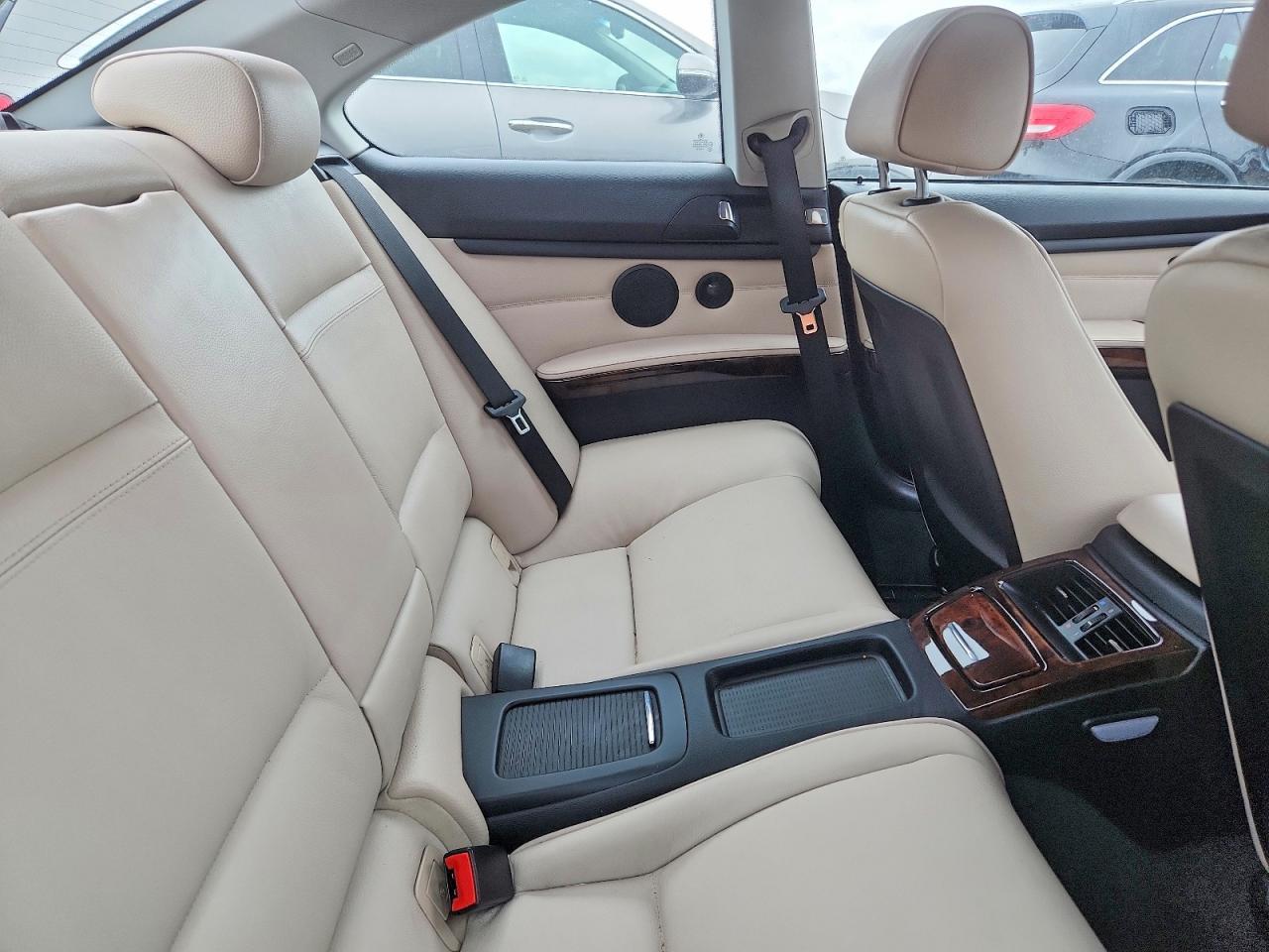 2013 BMW Seria 3 Coupe 335i - zdjęcie 10