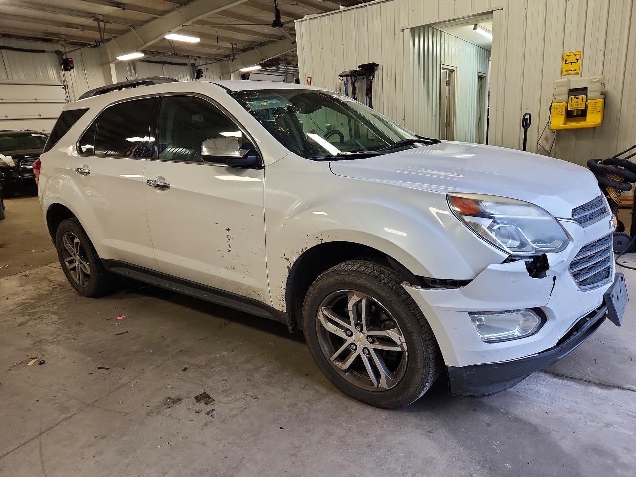 2017 Chevrolet Equinox Premier - zdjęcie 4