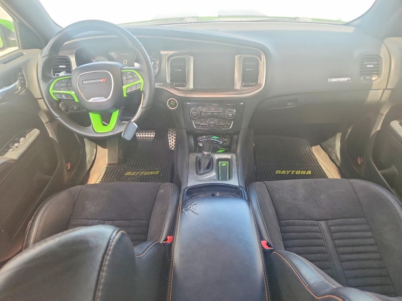 2017 Dodge Charger R/T 392 - zdjęcie 8