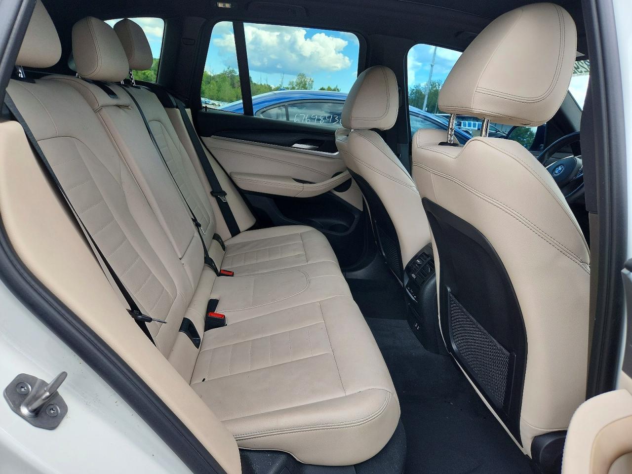 2023 BMW X3 xDrive30I - zdjęcie 11