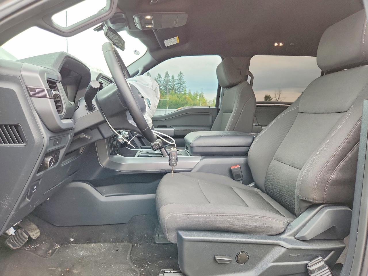 2025 Ford F150 Xlt - zdjęcie 7