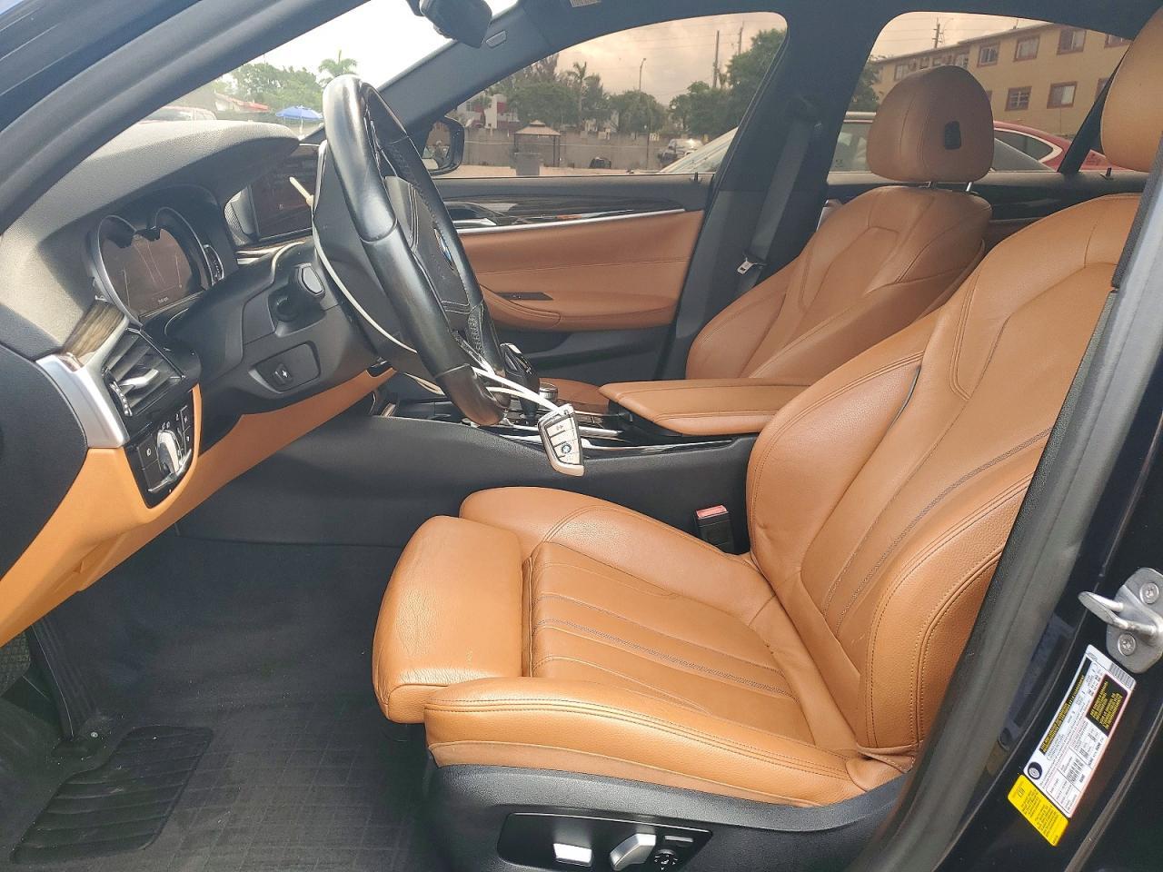 2018 BMW 530 I - zdjęcie 7