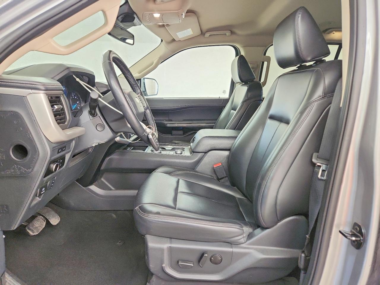 2024 Ford Expedition Xlt - zdjęcie 7