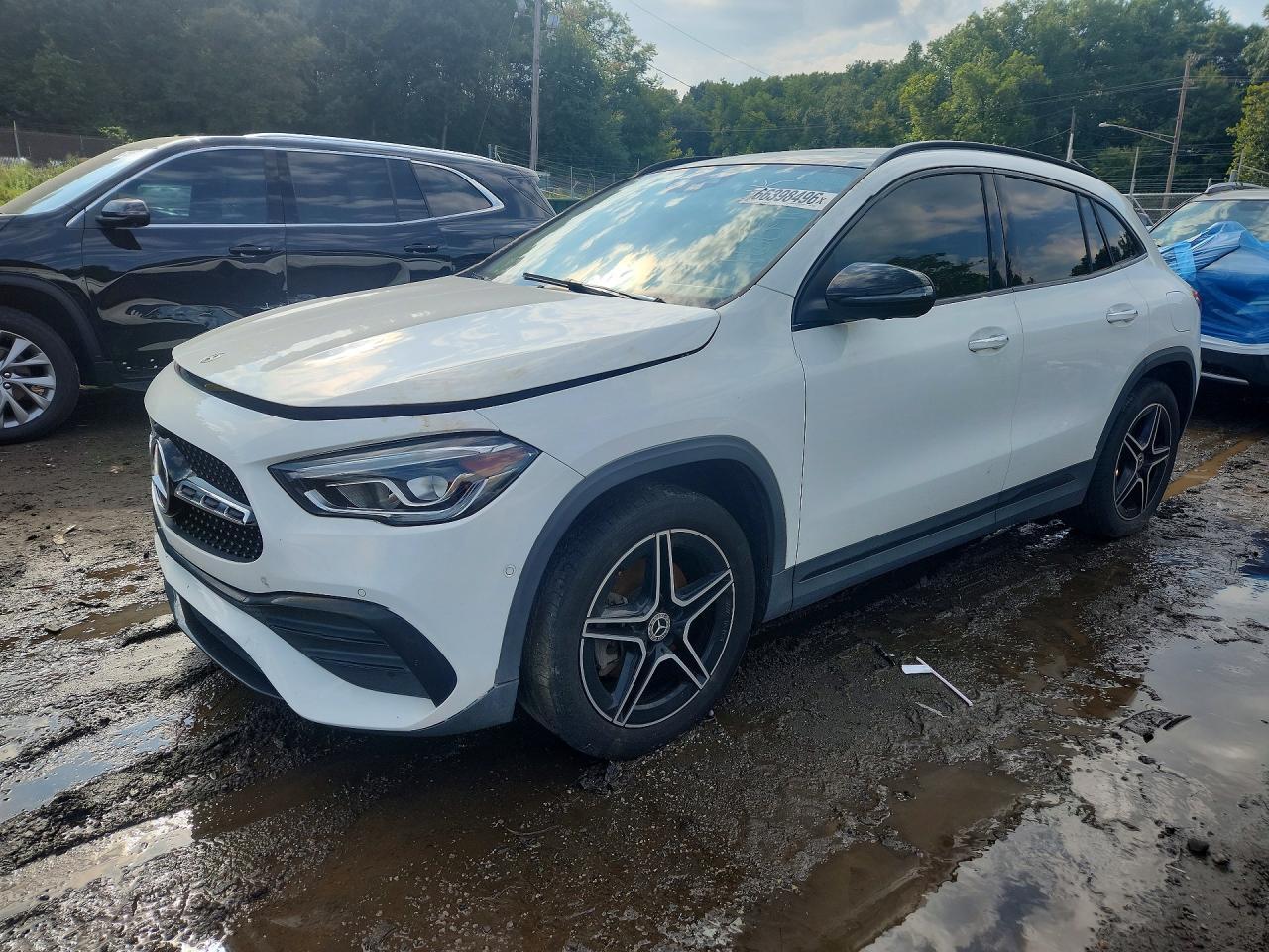 2021 Mercedes-Benz Gla 250 4Matic - zdjęcie główne