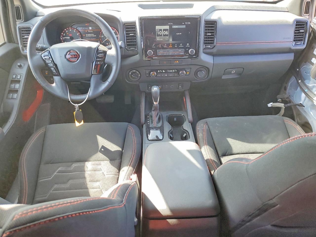 2023 Nissan Frontier Pro-4X - zdjęcie 8