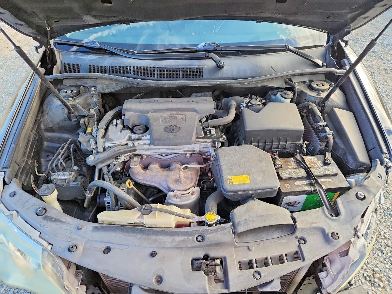 2013 Toyota Camry Le - zdjęcie 11