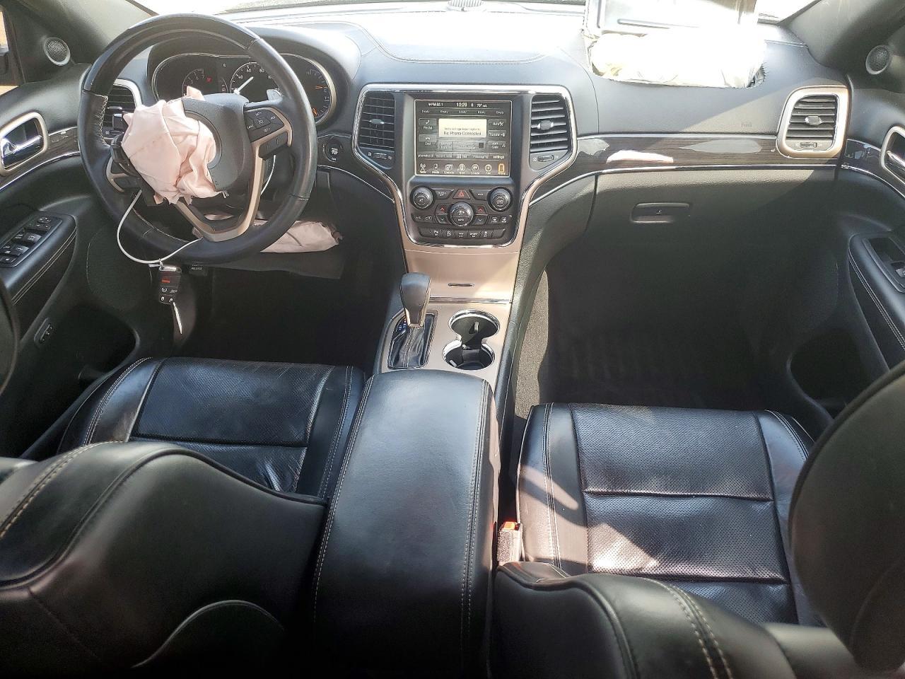 2017 Jeep Grand Cherokee Overland - zdjęcie 8