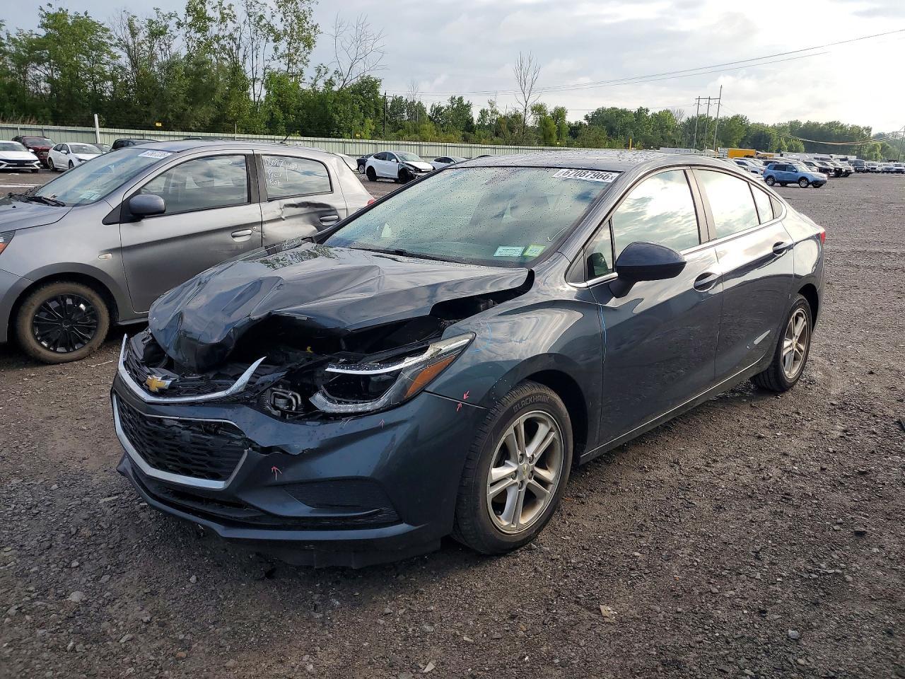 2018 Chevrolet Cruze Lt - zdjęcie główne