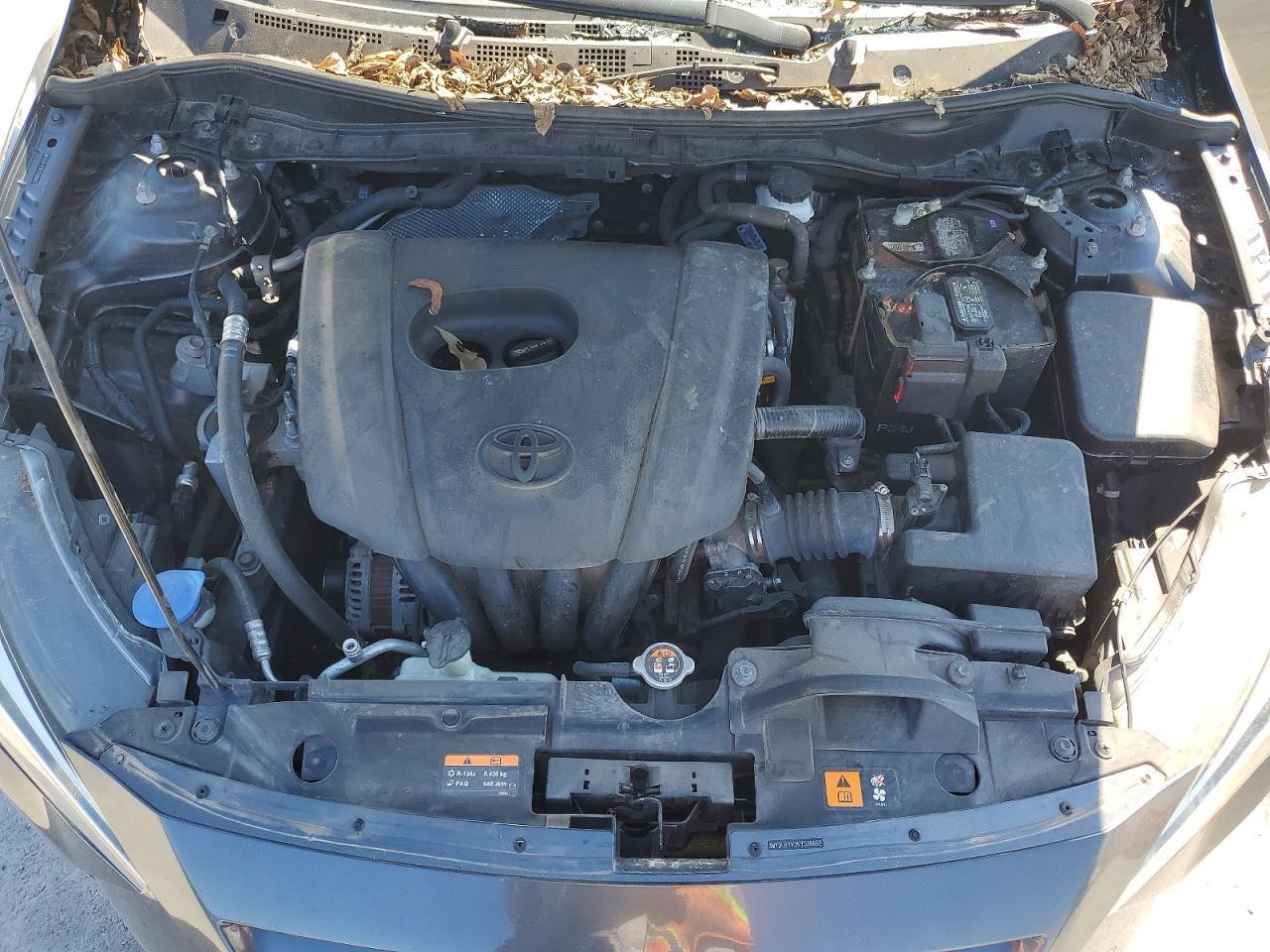 2019 Toyota Yaris L - zdjęcie 11
