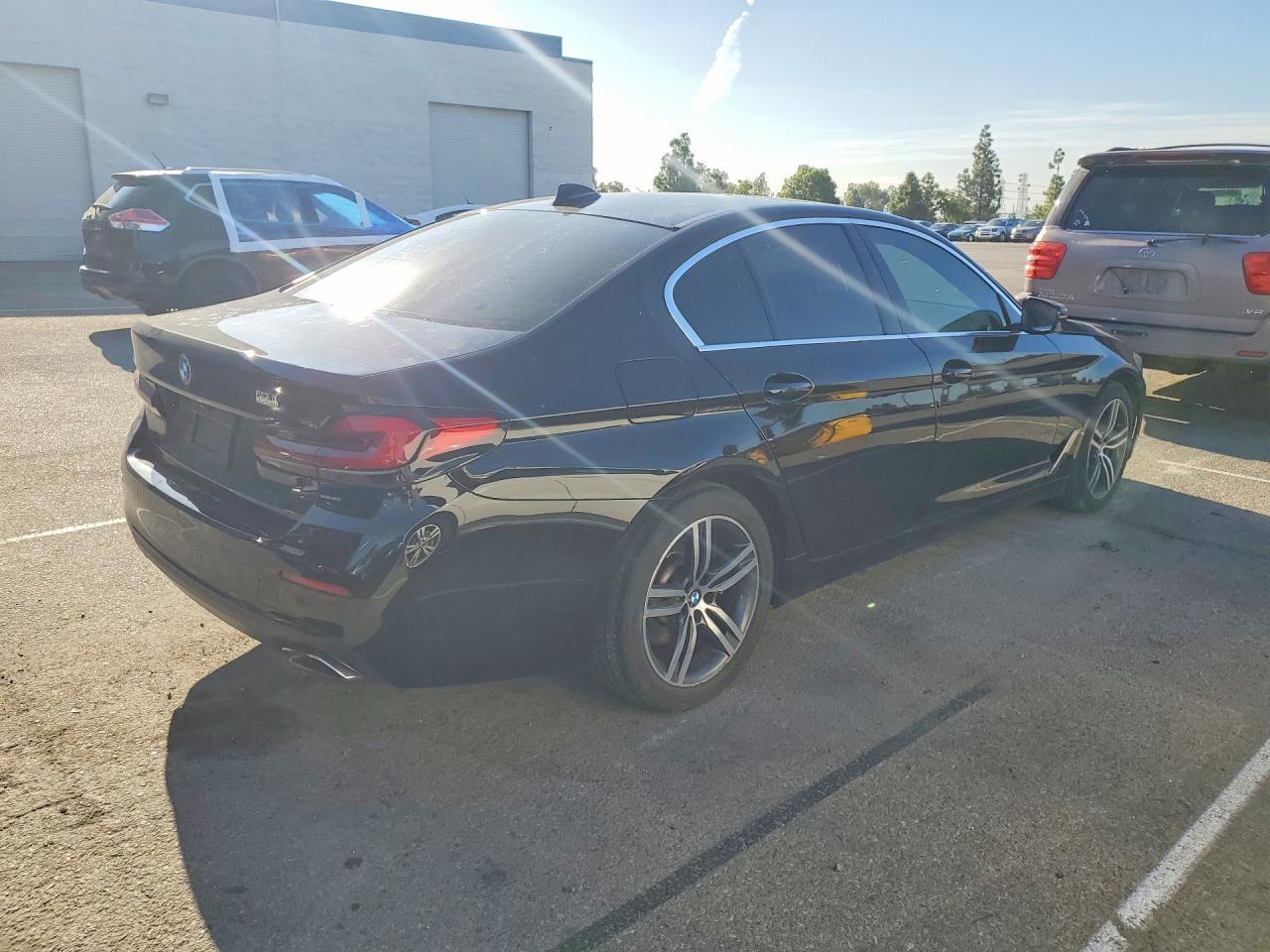 2022 BMW 530 I - zdjęcie 3