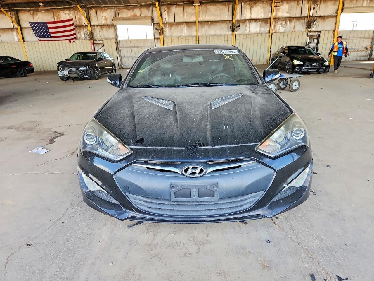 2013 Hyundai Genesis Coupe 3.8 Track - zdjęcie 5