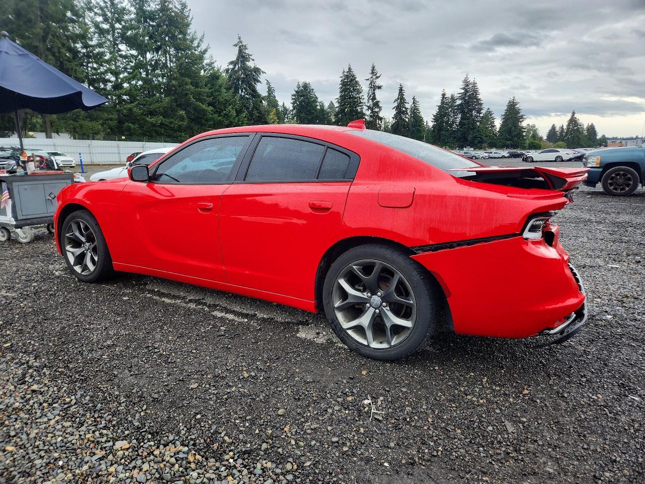 2015 Dodge Charger Sxt - zdjęcie 2