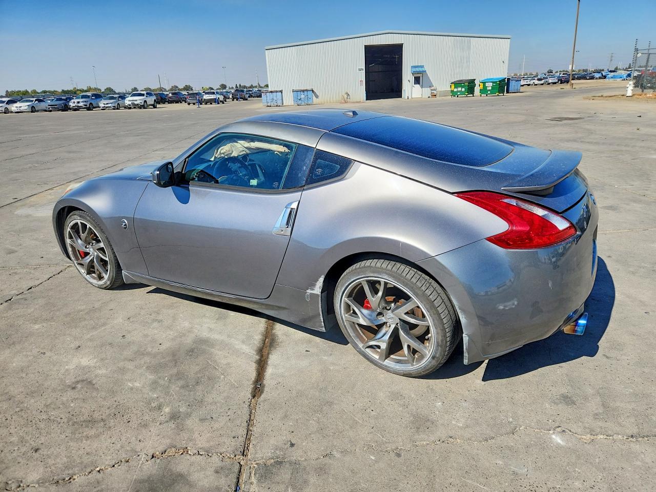 2015 Nissan 370Z Sport Tech - zdjęcie 2