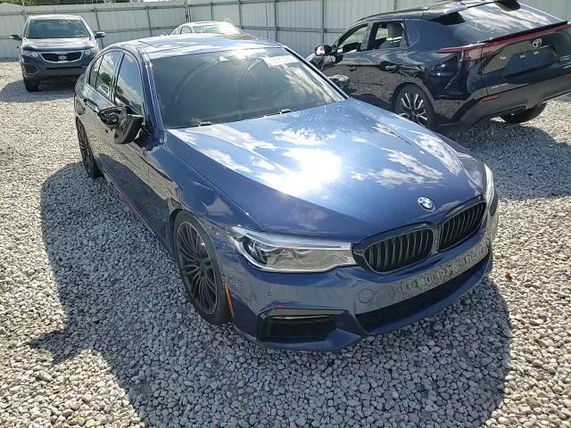 2017 BMW Seria 5 540i - zdjęcie 13