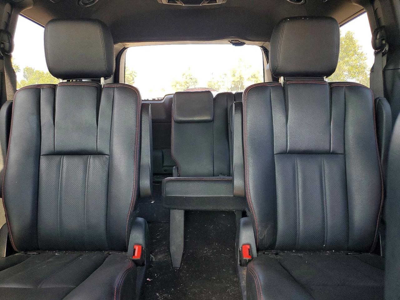 2019 Dodge Grand Caravan Gt - zdjęcie 10