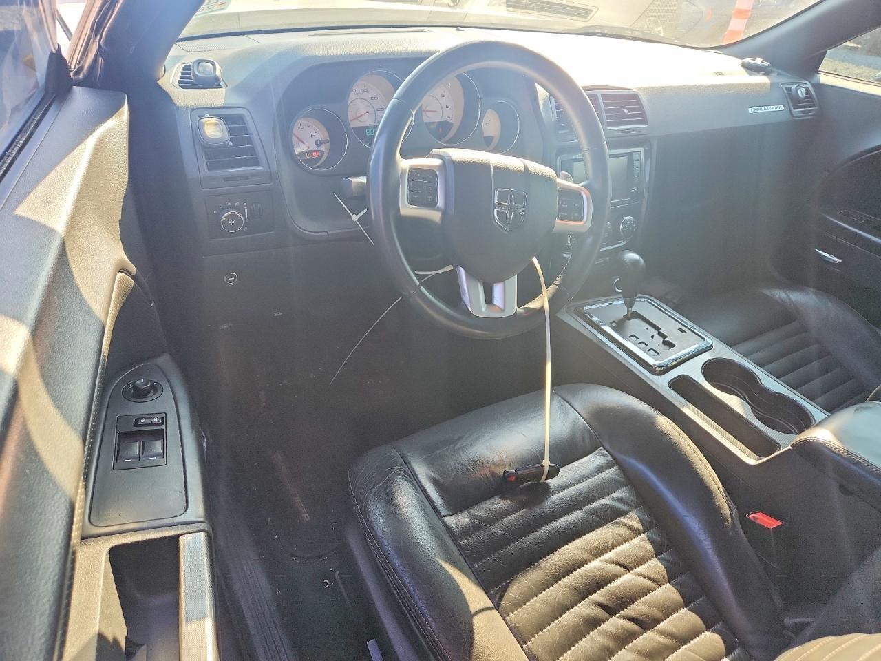 2014 Dodge Challenger Sxt - zdjęcie 8