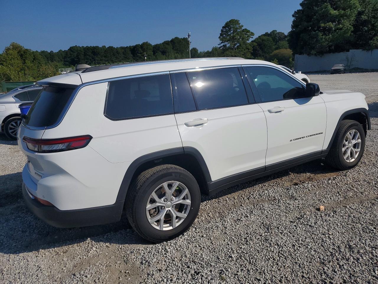 2023 Jeep Grand Cherokee L Limited - zdjęcie 3