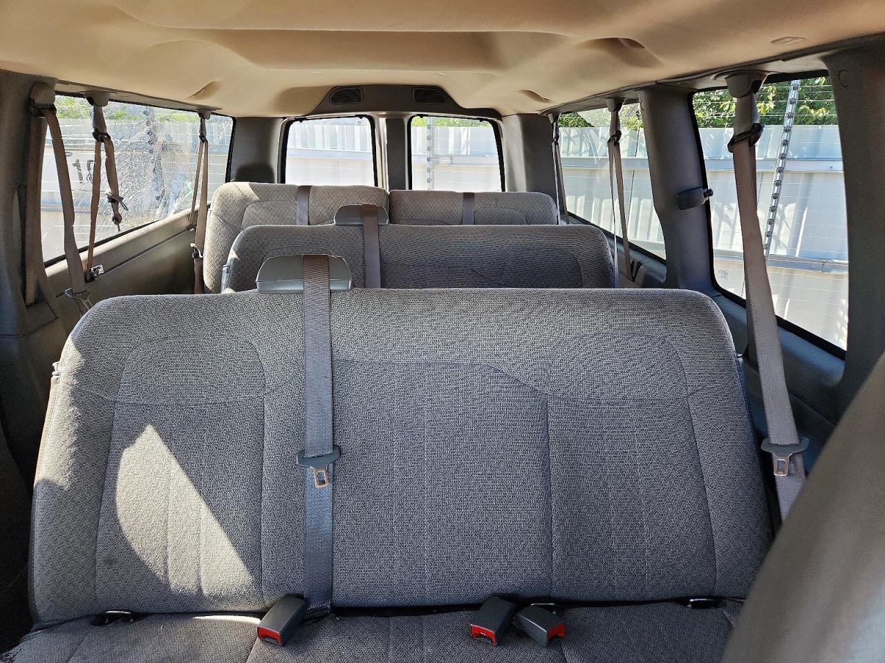 2015 Chevrolet Express G3500 Lt - zdjęcie 10