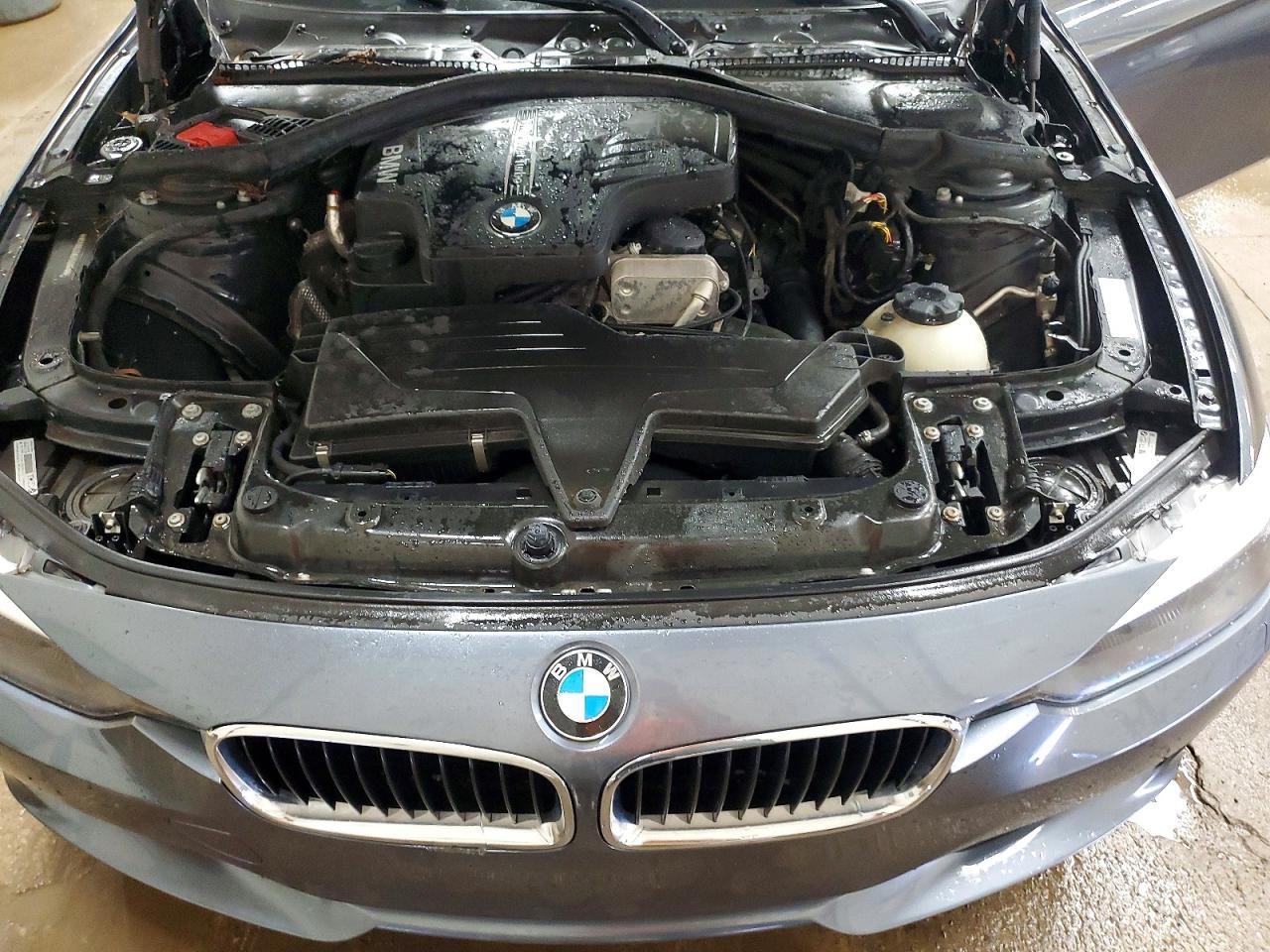 2014 BMW Seria 3 328i - zdjęcie 11