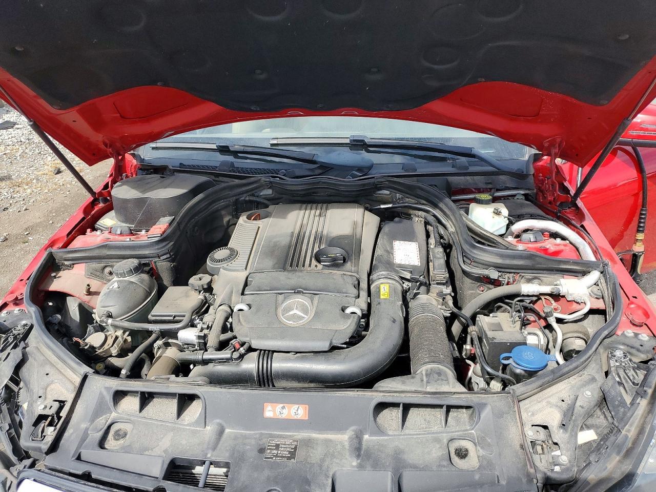 2013 Mercedes-Benz C 250 - zdjęcie 11