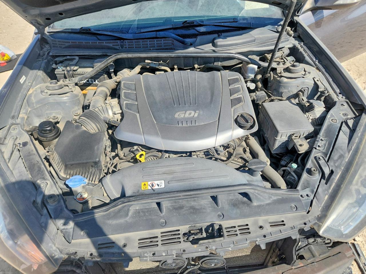 2014 Hyundai Genesis Coupe 3.8 Grand Touring - zdjęcie 11