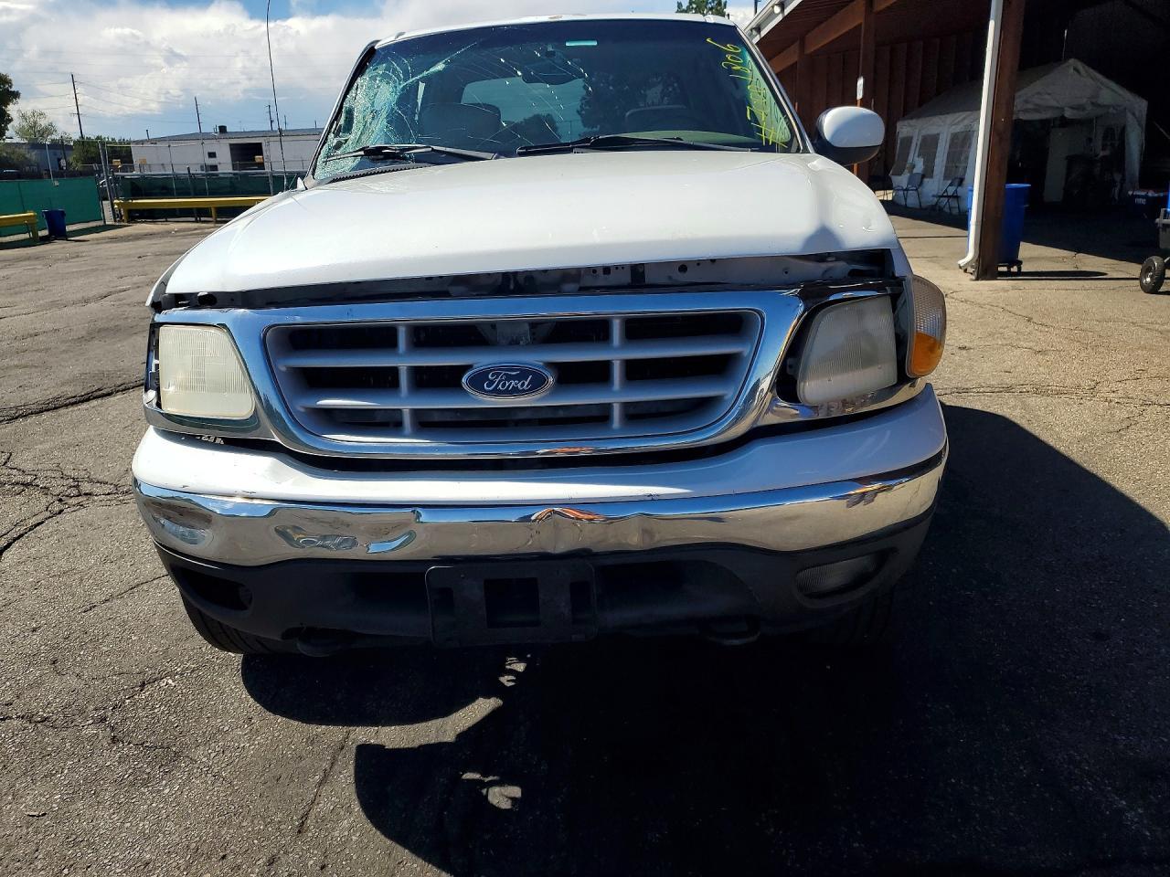 2016 Ford F150 Supercrew - zdjęcie 5